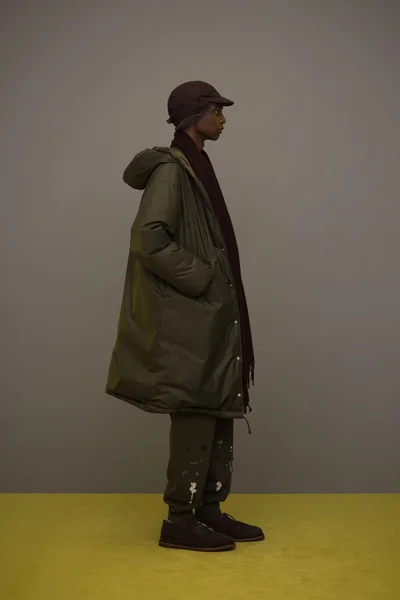 Look 50